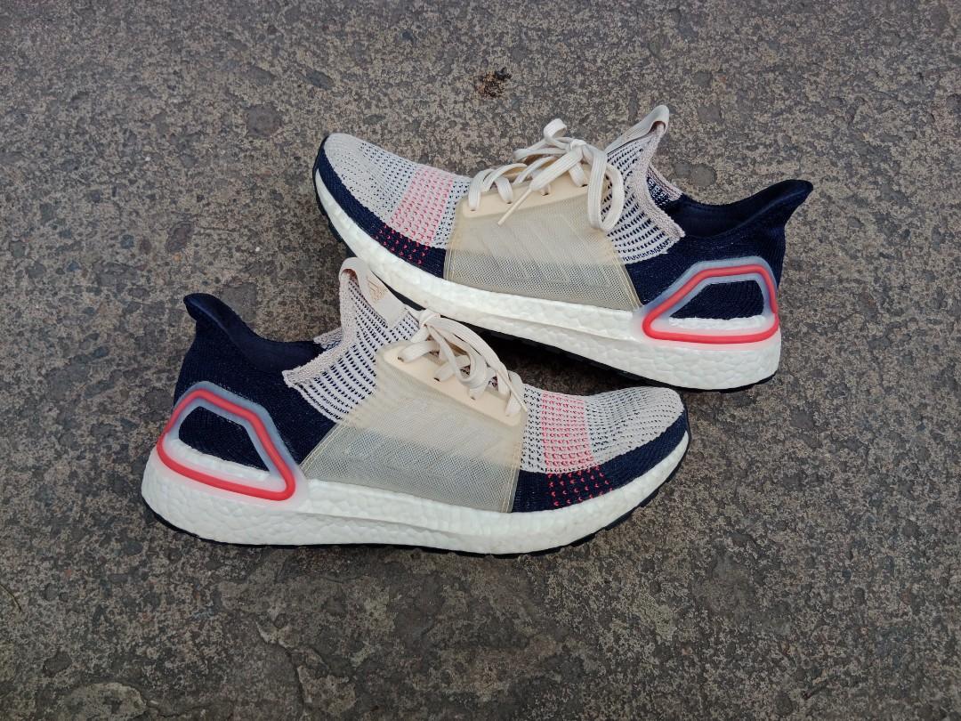 ADIDAS ULTRABOOST 19