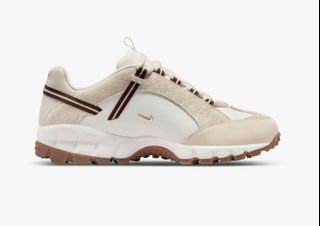 (Category: ) located in . Submitted by allourfaves (Listing ID 1176900723, Image 1). Description: .