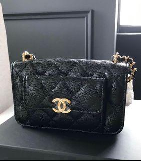 CHANEL Flap Phone Holder with Chain GHW WOC, Women's Fashion, Bags &  Wallets, Cross-body Bags on Carousell