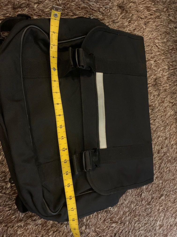 backpack black nylon bag (Category: Laptop Bags & Sleeves) located in Silang. Submitted by sari2bilina (Listing ID 1176952018, Image 2). Description: .