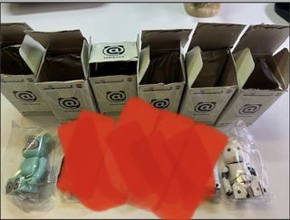 （分類：）位於 。 由 playmyplastic 提交（商品編號 1176824066，圖片 1）。簡介： 。