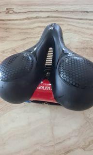 Bicycle seat