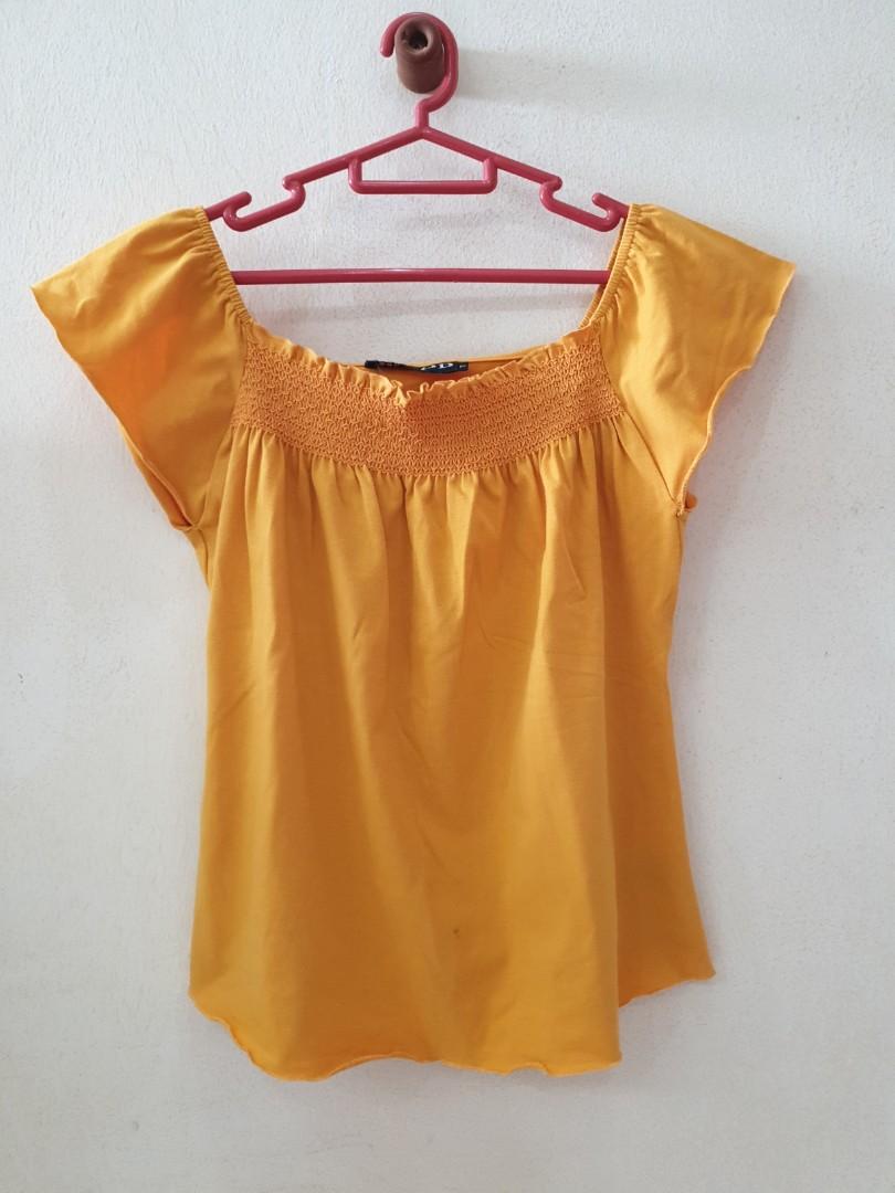 Cape Cod tops (Category: Blouses) located in Kuala Lumpur. Submitted by susie_2046 (Listing ID 1176909515, Image 1). Description: Like new, hardly worn. Size 7. Bright color. Negligible stain which is easily removable (image #3). Available via Poslaju. #capecod #fashion #tops #womensfashion #womenstops.