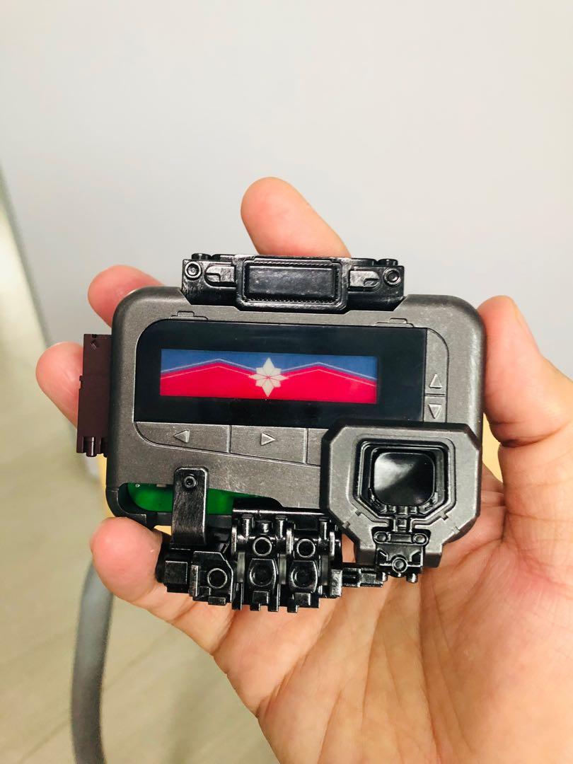 Captain Marvel pager beeper life sized NR Toys 11 scale Avengers