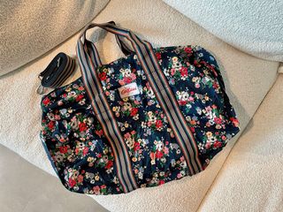 （分類：）位於 。 由 fdadada 提交（商品編號 1176882114，圖片 1）。簡介： 。