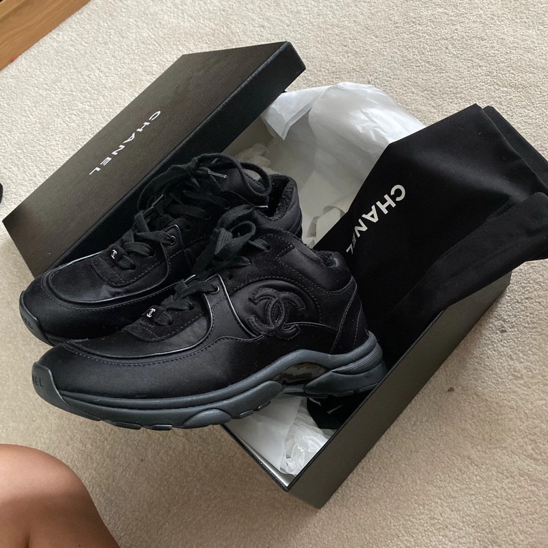 Chanel trainers discount womens black