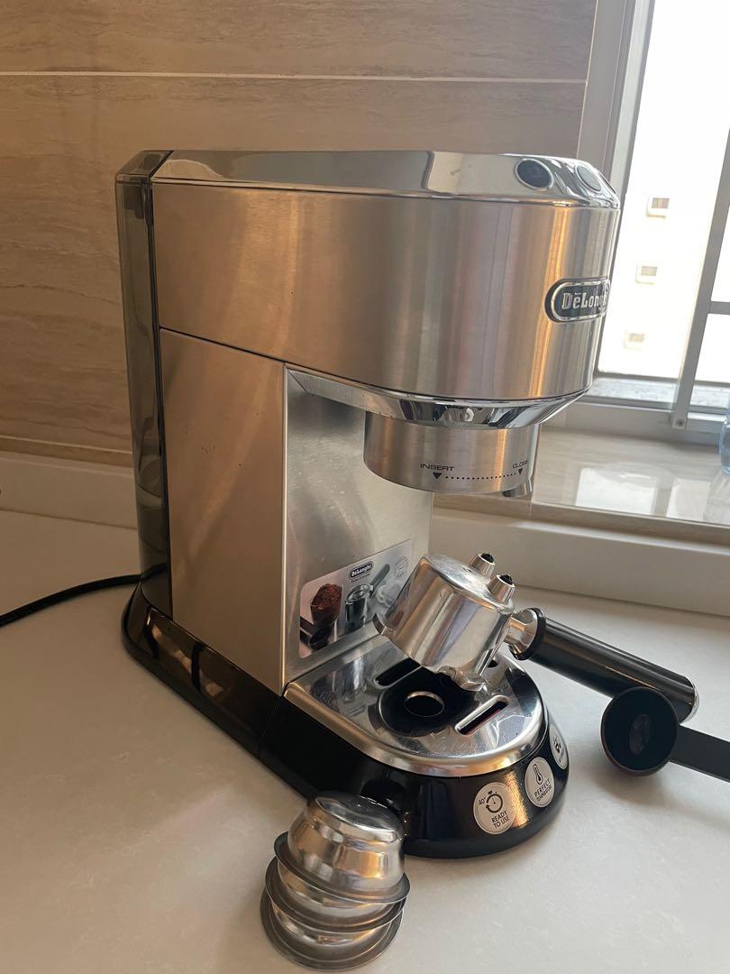 De'Longhi Dedica Style Series PumpDriven Espresso Coffee Machine EC685