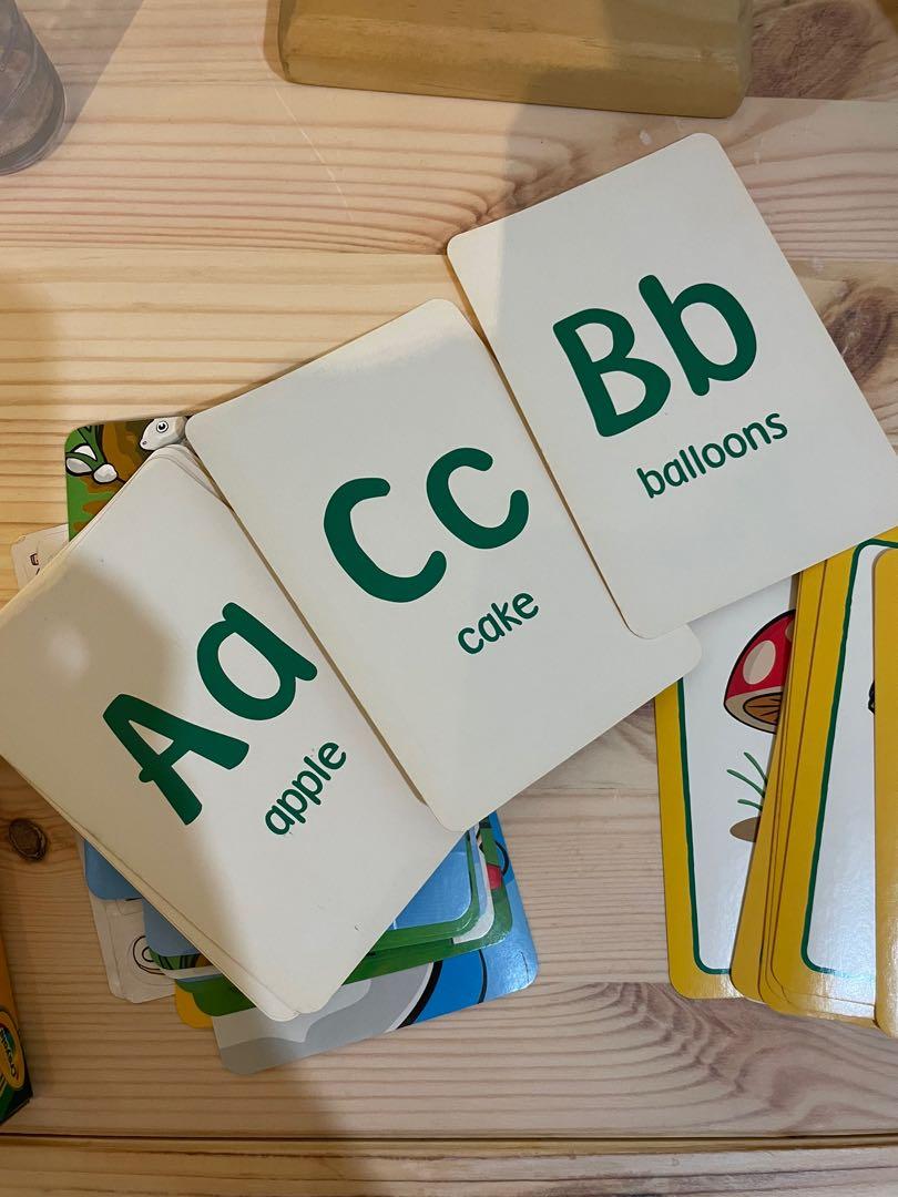 Flashcard ABC Alphabet Crayola, Toys & Collectibles, Mainan di Carousell
