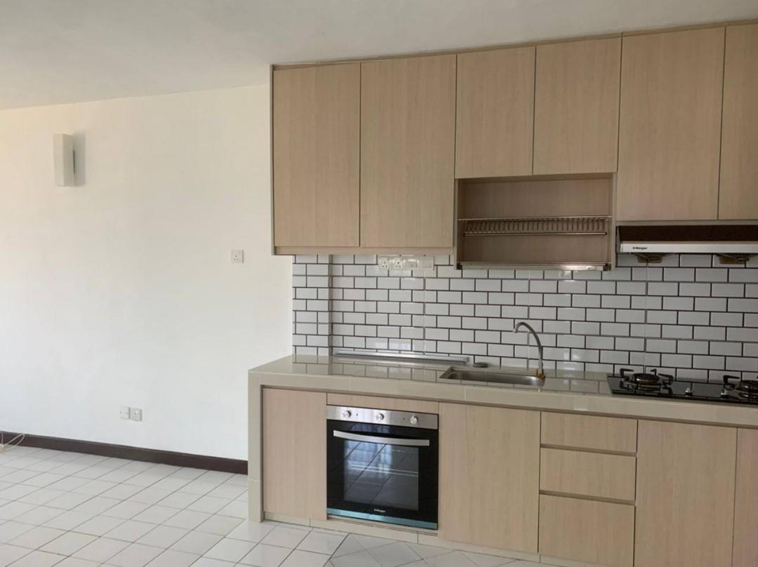 Freehold Corner Unit Rampai Court Apartment Property For Sale on