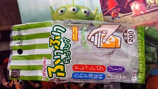（分類：）位於 。 由 LawLucy 提交（商品編號 1176987308，圖片 1）。簡介： 。