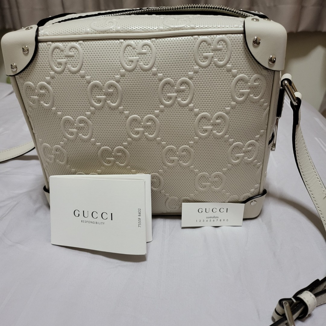 Gucci Off-White GG Embossed Shoulder Bag – BlackSkinny