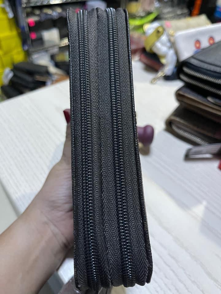 Guess double discount zip wallet