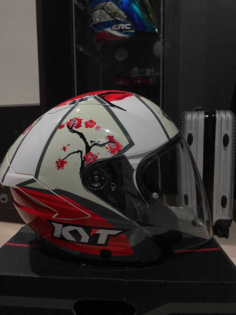 Helmet KYT NFJ Sakura, Auto Accessories on Carousell