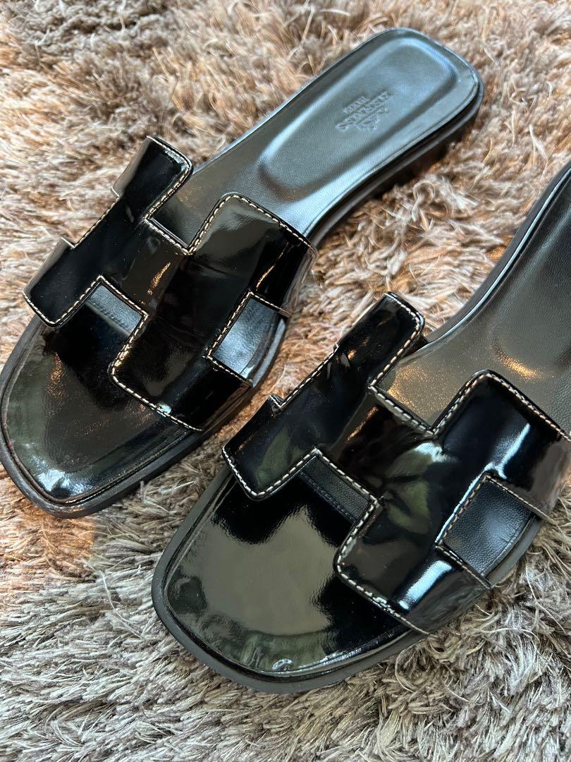 Hermes sandals discount black patent leather