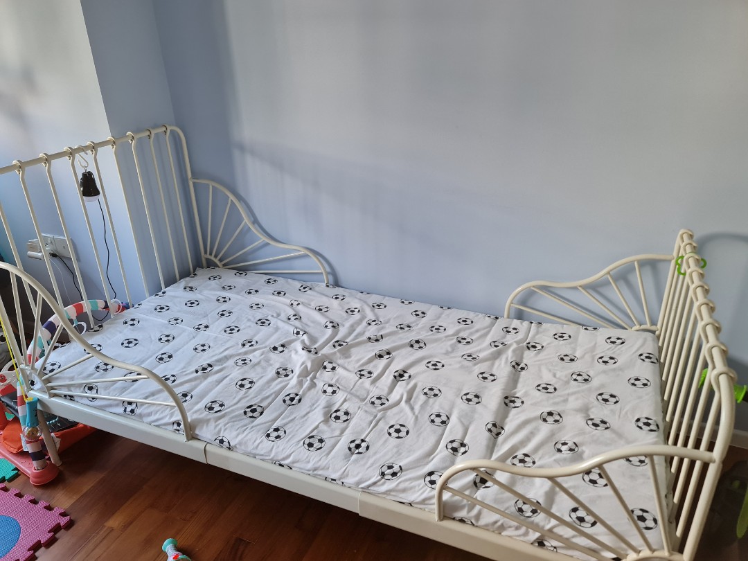 ikea minnen bed mattress size