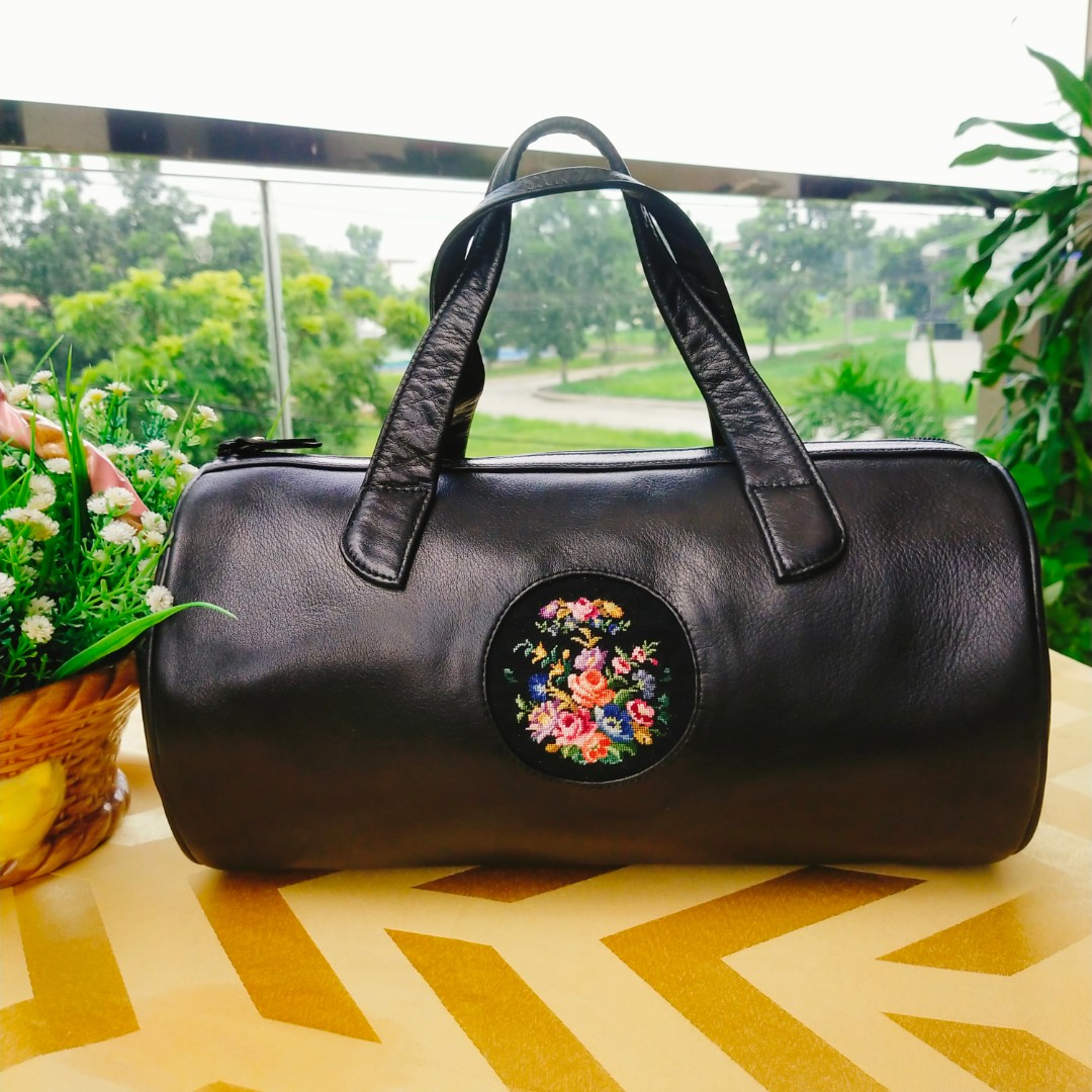 Dissona leather bag, Women's Fashion, Bags & Wallets, Purses & Pouches on  Carousell