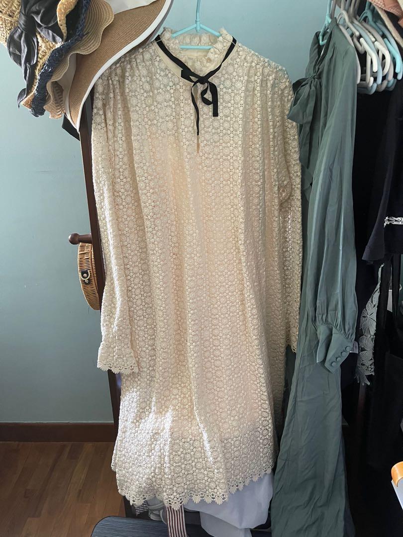 Supreme hotsell new clothes