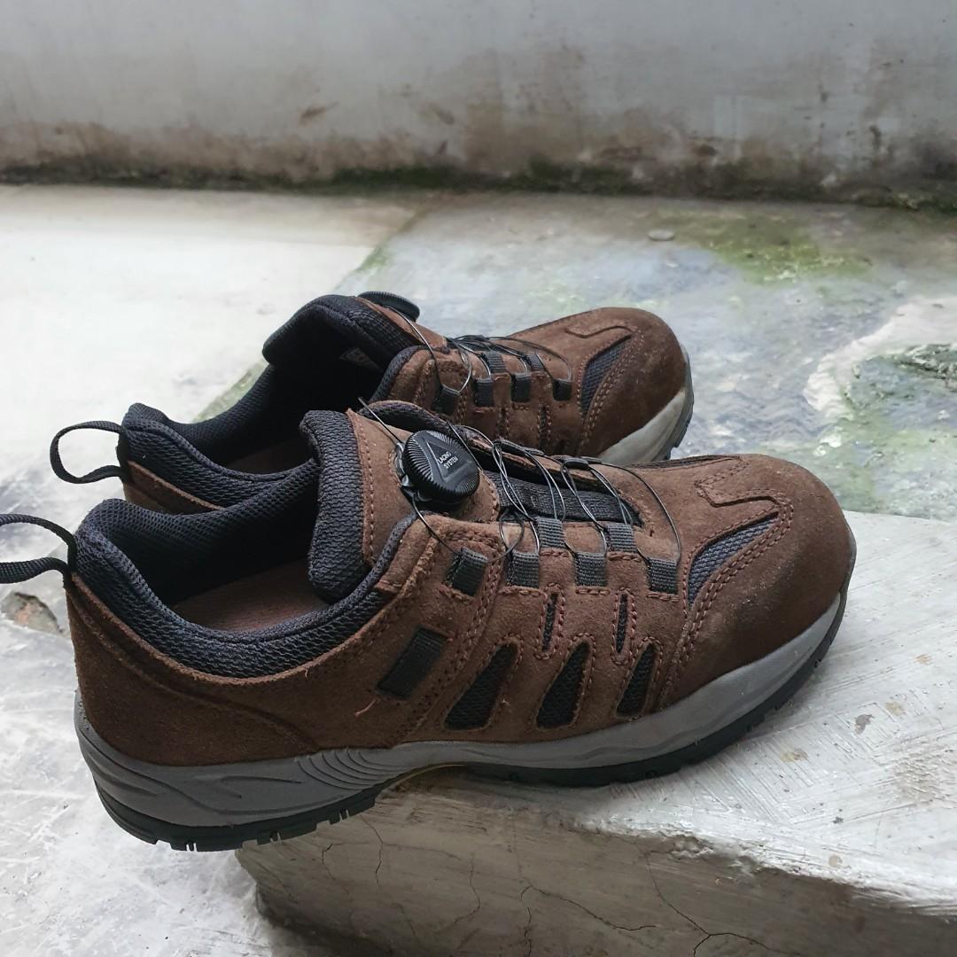 Black rhino safety shoes hotsell