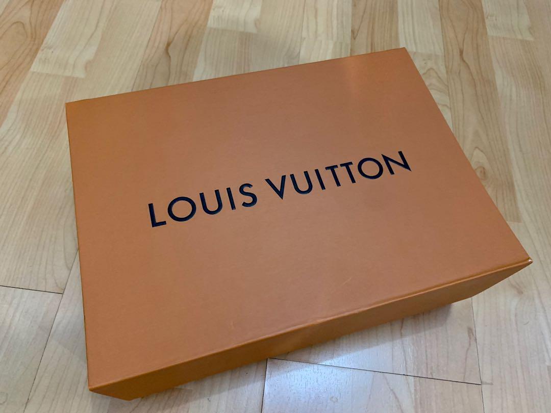 Shop Louis Vuitton TWIST Twist Mm Bag (M59028, M59027, M59026) by  Kanade_Japan