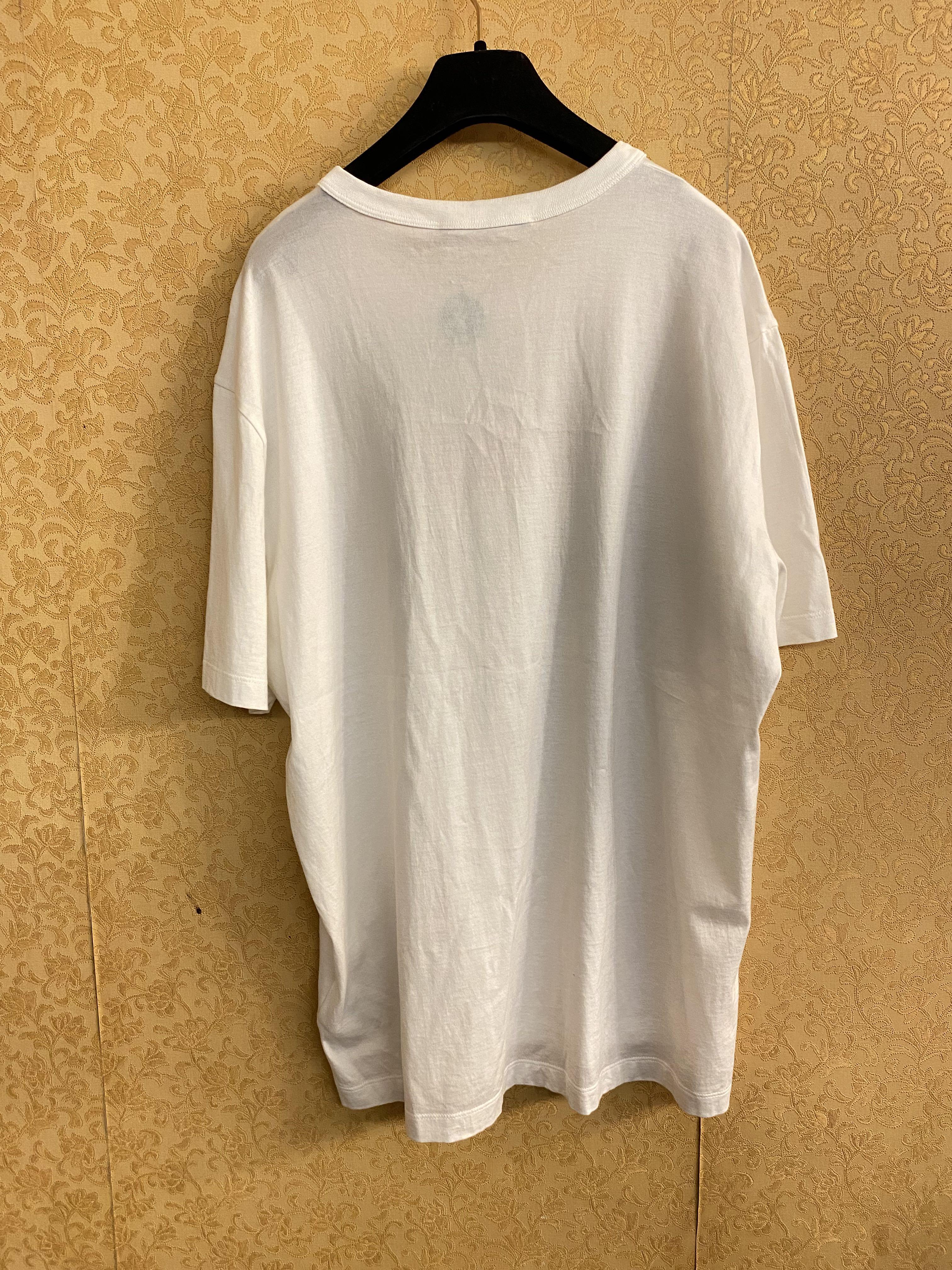 Louis vuitton supreme white t shirt outlet