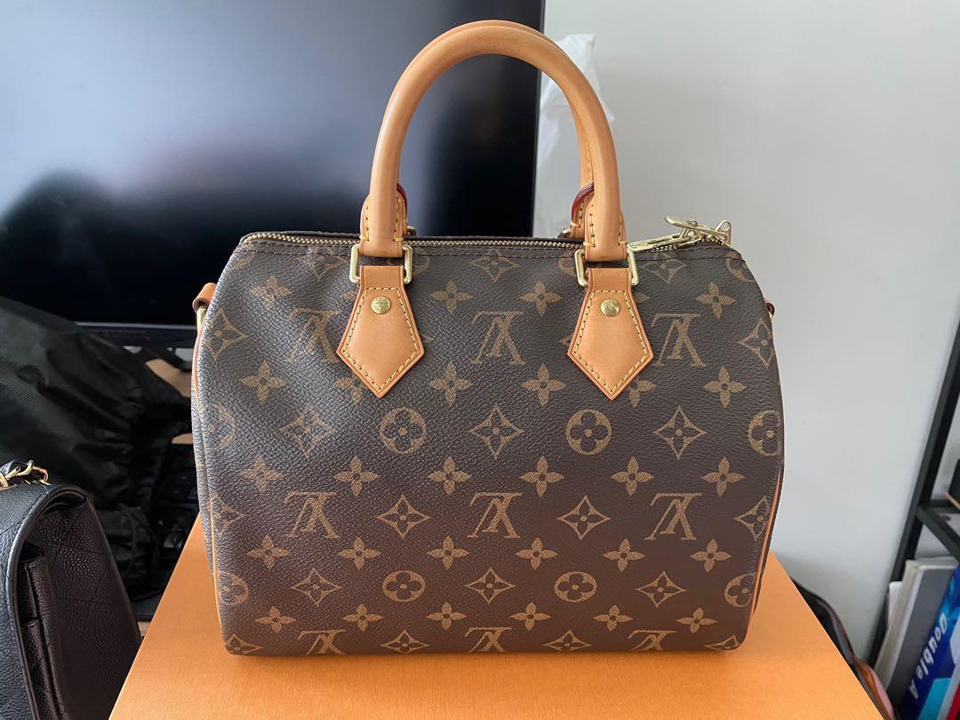 Louis Vuitton Monogram Canvas Speedy 35, The patina on my b…