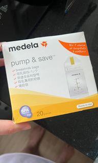 Medela pump and save 儲奶袋