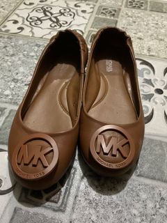 100 affordable michael kors doll shoes For Sale Flats Sandals Carousell Philippines