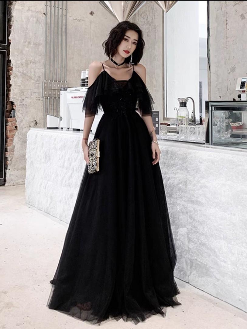 New black gown clearance