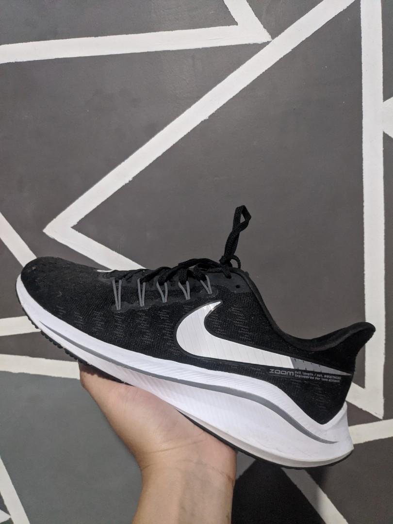 Nike air zoom vomero 14 black clearance