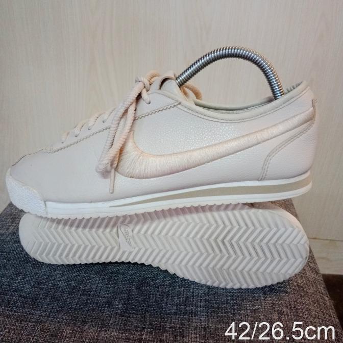 Nike cortez deals oatmeal