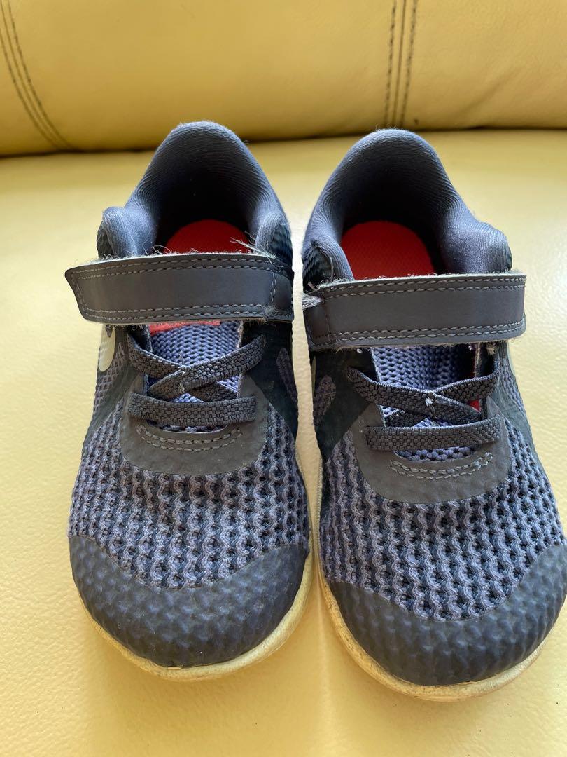 Childrens rubber shoes outlet