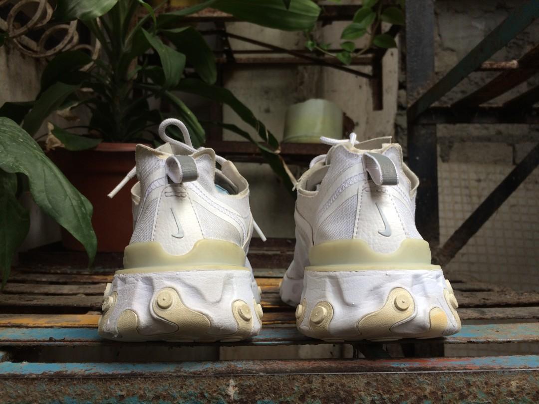All white hot sale nike element 55