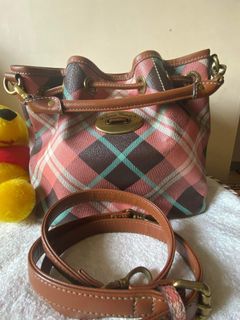(Category: ) located in . Submitted by baglovers2020 (Listing ID 1176950350, Image 1). Description: .