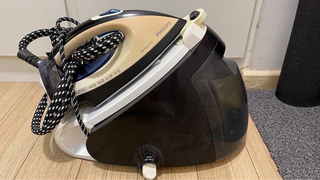 Philips steam iron & board, TV & Home Appliances, Irons & Steamers on