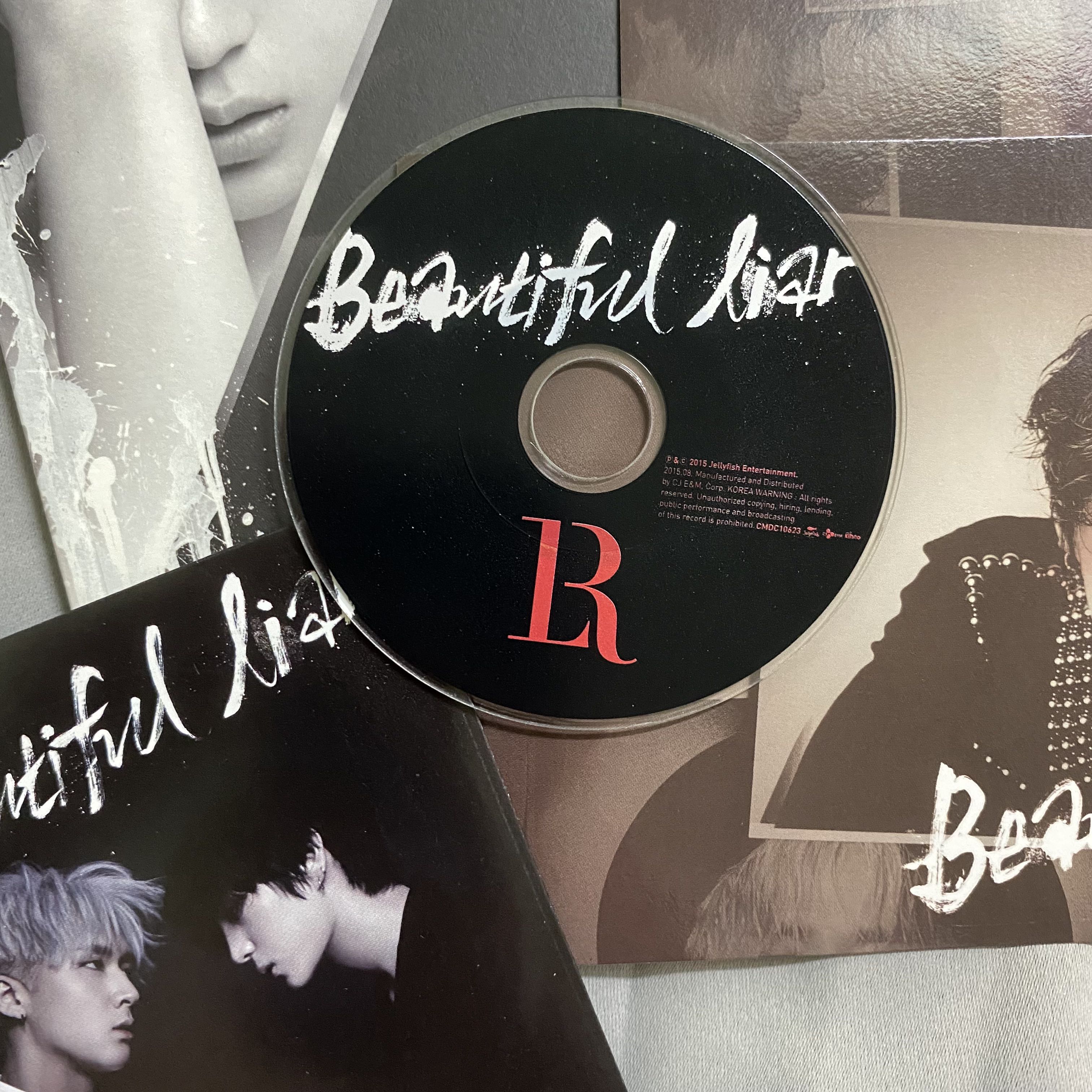 RL beautiful lair 專輯, 興趣及遊戲, 音樂、樂器 & 配件, 音樂與媒體 - CD 及 DVD - Carousell