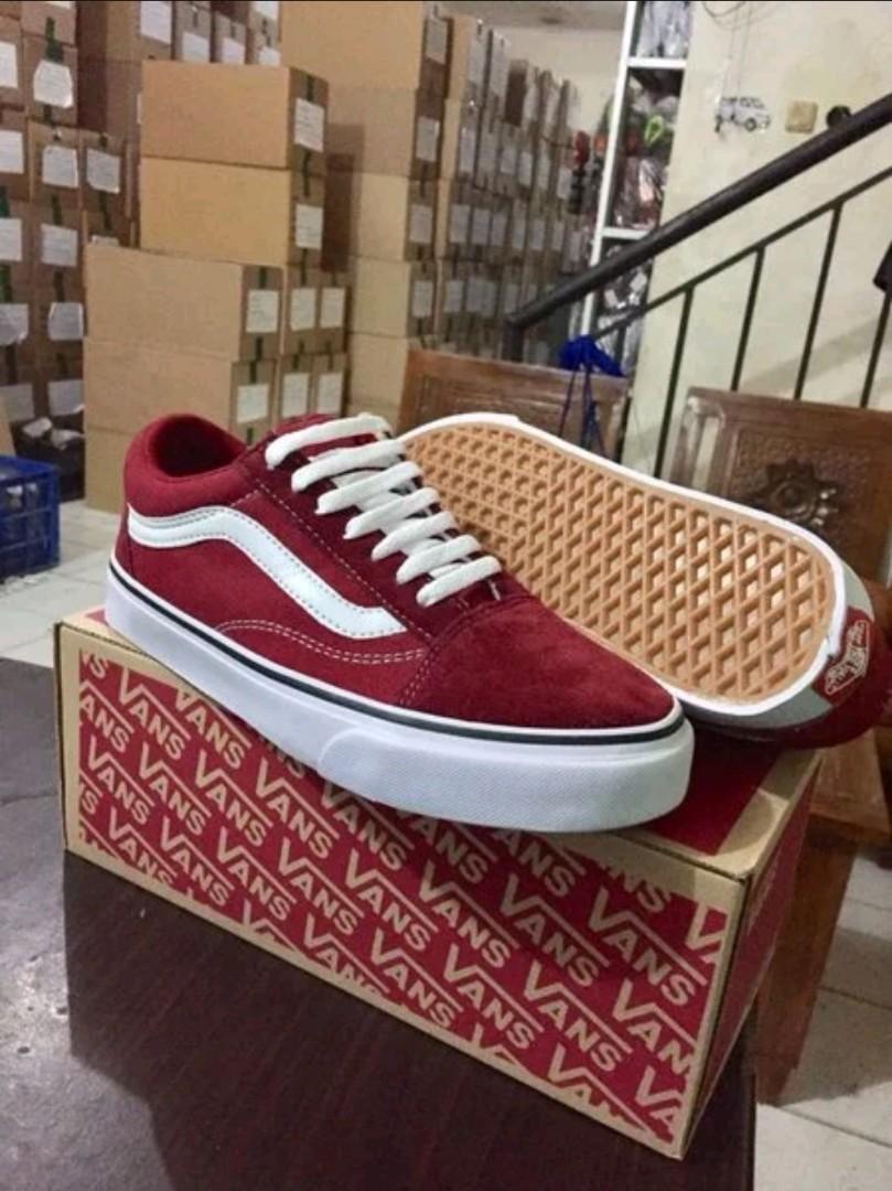 Sepatu vans store california merah