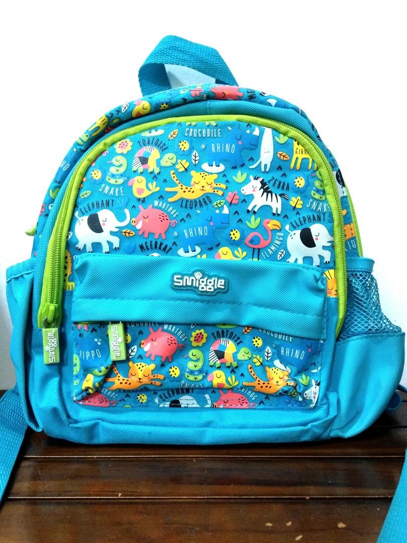 Smiggle outlet crocodile backpack