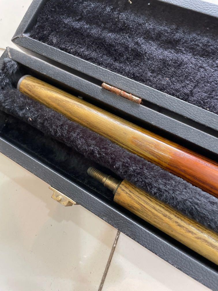 Snooker cue with cue craft case, Sports Equipment, Other Sports