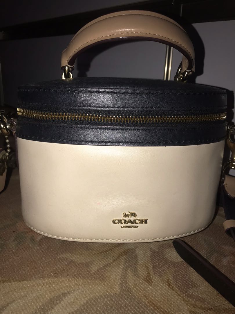 Harga tas coach x selena gomez shop