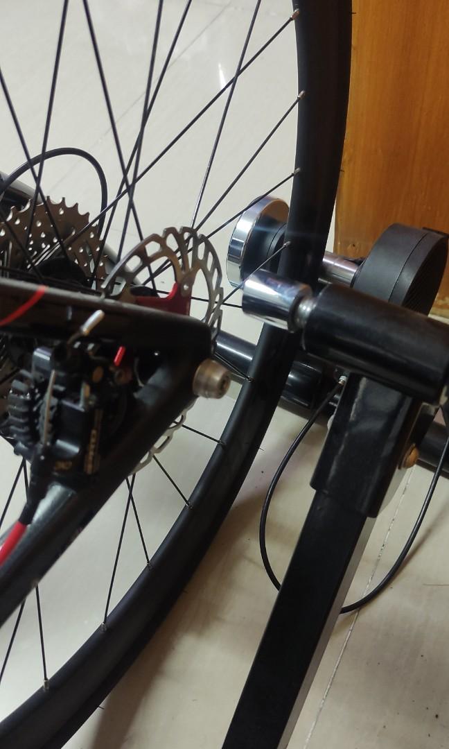 The Robert Axle Project thru axle bike trainer adapter, Sports