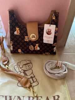(Category: ) located in . Submitted by kisstal29 (Listing ID 1176845136, Image 1). Description: .