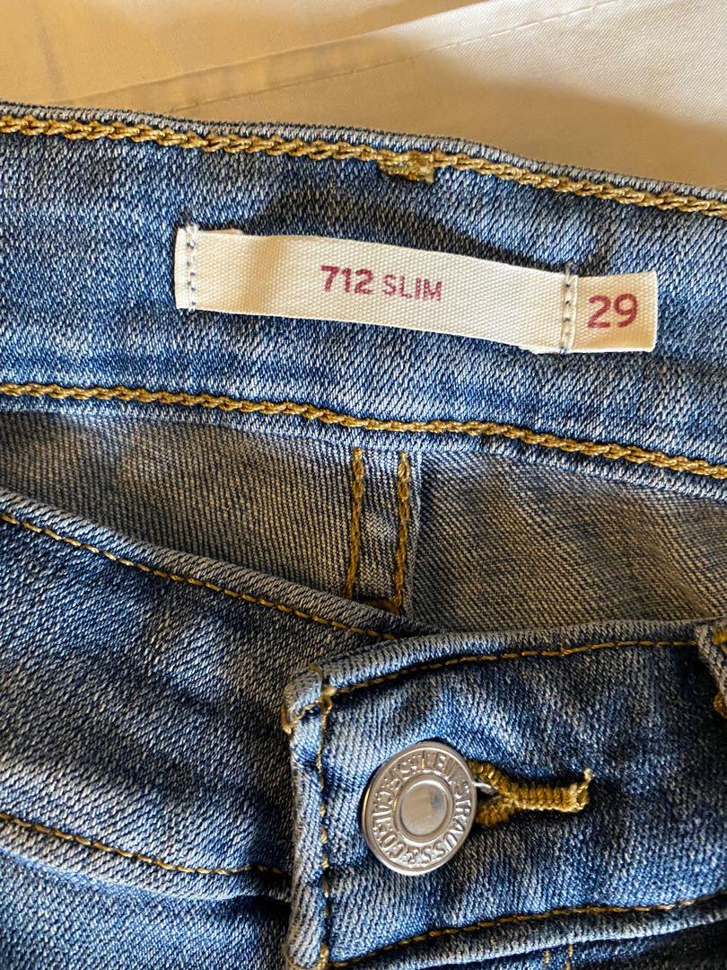 Used Levis 712 Slim jeans size 29, Women's Fashion, Bottoms, Jeans on  Carousell