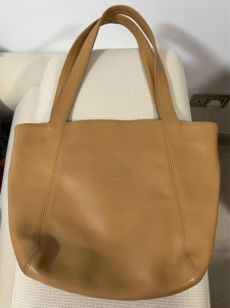 Lexington tote sales