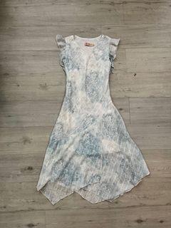 Vintage floral midi dress
