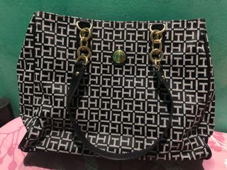 (Category: ) located in . Submitted by nerovi (Listing ID 1177167995, Image 1). Description: .