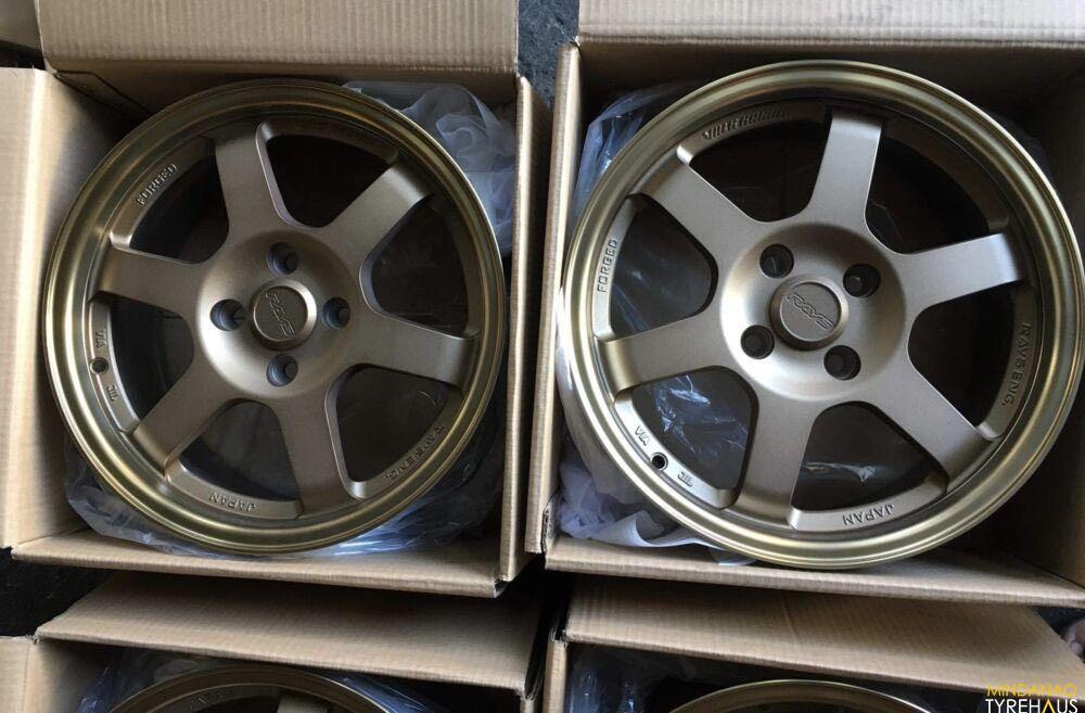 15” TE37 Bronze code 6018 Mags 4Holes pcd 100 Bnew (Category: Mags and Tires) located in Quezon City. Submitted by mindanaotyrehaus (Listing ID 1177067388, Image 3). Description: 4pcs 15” TE37 bronze Rays design Brandnew mags code 6018 4 Holes pcd 100 x7 width/ offset 35 Color: bronze sold as 4pcs for 15,500 pesos Mags only * price may change without prior notice * fix price * Cash transaction/ GCash or BDO Online Transfer only First come first s