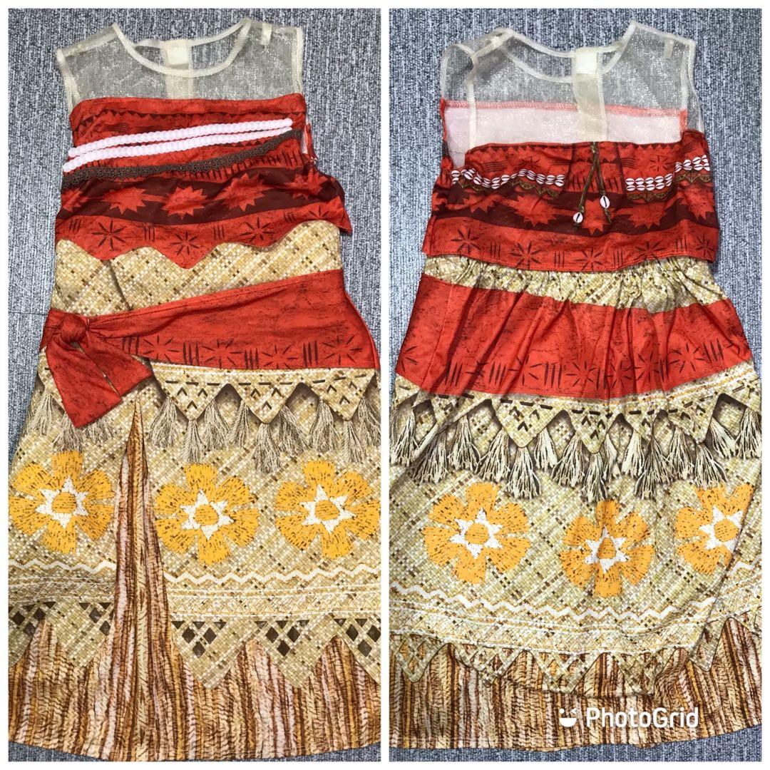Moana store dress asda