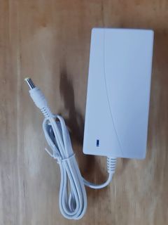 AC/DC Adapter63005154439939110