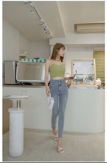 （分類：）位於 。 由 banal_cat 提交（商品編號 1177092222，圖片 1）。簡介： 。