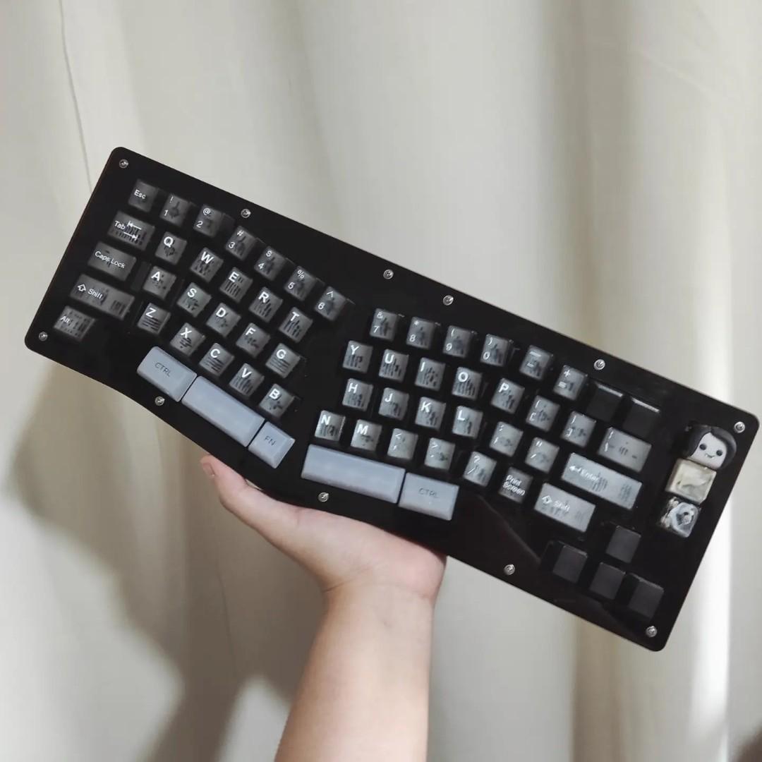 Alice 65 Keyboard with Stacked Acrylic Case, Computers & Tech, Parts